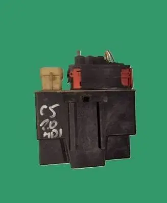 Citroen C5 Coolant fan relay 08100183606 018010951