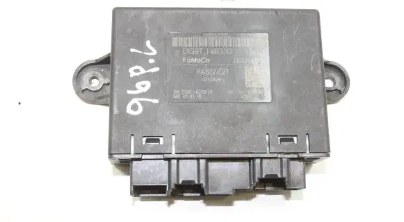Ford Mondeo MK V Door control unit/module DG9T14B533EA