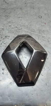 Renault Koleos II Manufacturer badge logo/emblem 