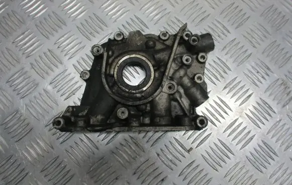 Ford Fiesta Oil pump 