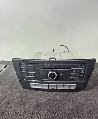 Mercedes-Benz GLE (W166 - C292) Radio/CD/DVD/GPS head unit A1669000621 A1769023602 A1669010805