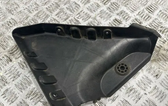 Chevrolet Corvette C8 Radiator mount bracket PA66GF40 23321734