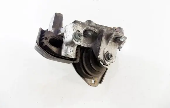 Seat Alhambra (Mk1) Engine mount bracket