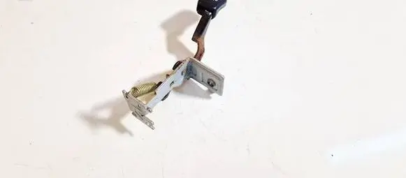 Chevrolet Aveo Fuel tank opening switch 