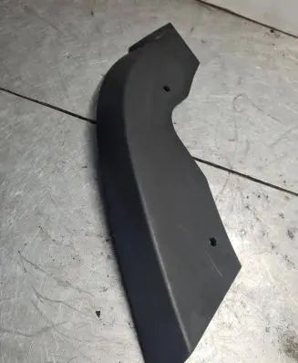 Under headlight/headlamp trim