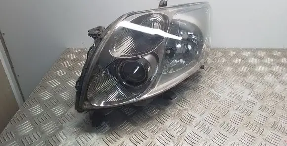 Toyota Auris 150 Headlight/headlamp 8117002460 8596752020