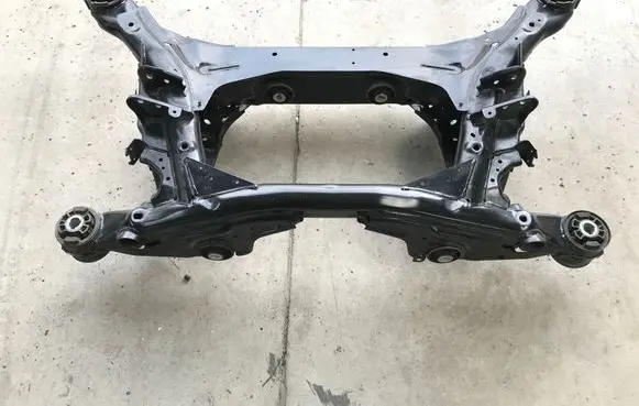 Jaguar E-Pace Rear subframe L8D25K091AD L8D2-5K091-AD XDP30
