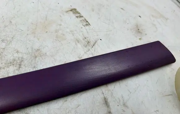BMW 3 E46 Dashboard glove box trim 8213993