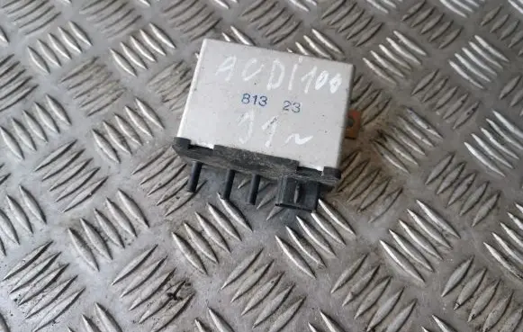Audi A6 S6 C4 4A Other control units/modules 893919173