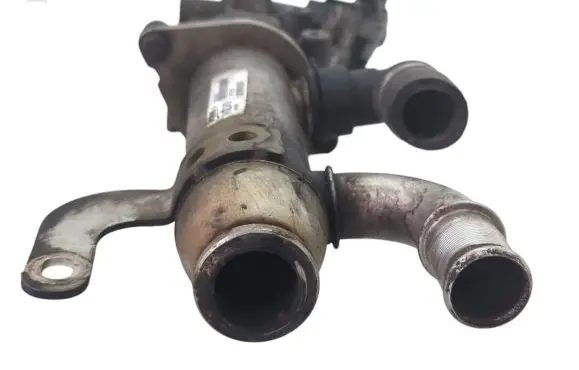 Ford Focus EGR valve cooler 993062H 8653691 H44GA