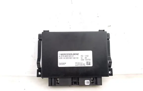 Mercedes-Benz E W213 Gearbox control unit/module A2139002501 A0009016202