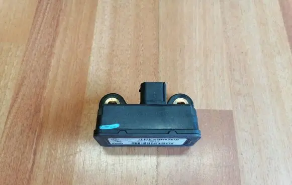 Renault Laguna III ESP acceleration yaw rate sensor 479310001R 10170106033 FC78B03U0K