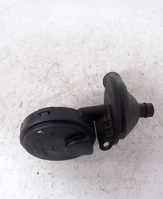 BMW 3 E46 Oil breather separator 7501566