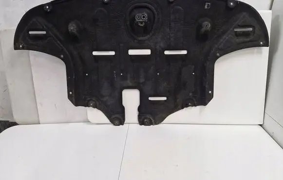 KIA Sportage Engine splash shield/under tray