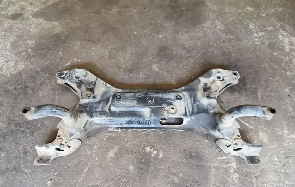 Mitsubishi Outlander Front subframe
