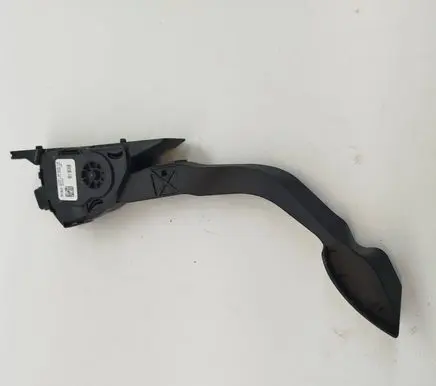 Ford Kuga II Accelerator throttle pedal CV619F836HB