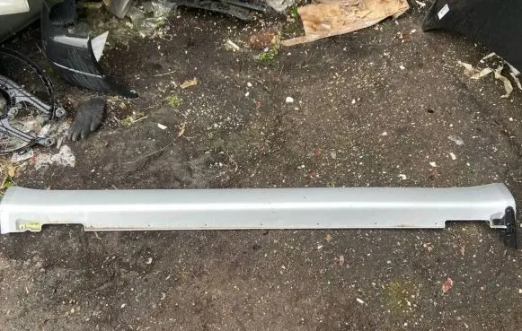 Hyundai Sonata Sill 877533K000