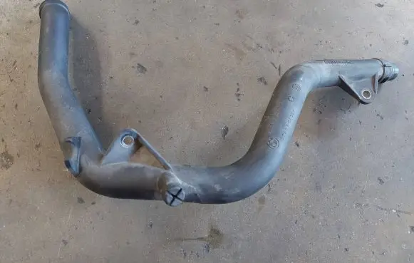 BMW X5 E53 Engine coolant pipe/hose 2247918