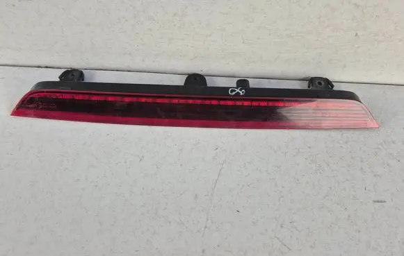 Audi Q7 4L Third/center stoplight 4L0945097