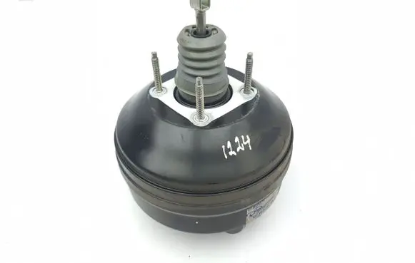 Renault Megane IV Brake booster 472102207R