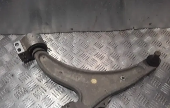 Opel Insignia A Front lower control arm/wishbone
