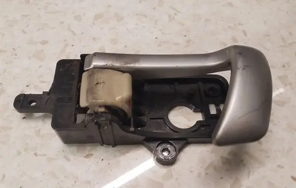 KIA Sorento Rear door interior handle 82613CM000