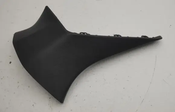 (C) pillar trim