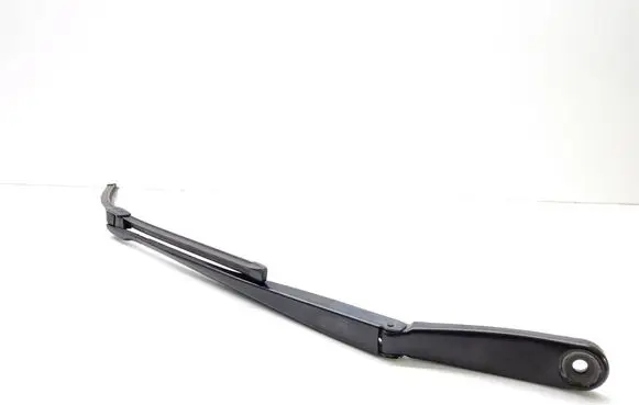 BMW 6 F12 F13 Windshield/front glass wiper blade 7203156