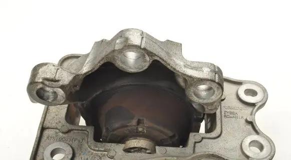 Volvo XC60 Engine mounting bracket 31686886