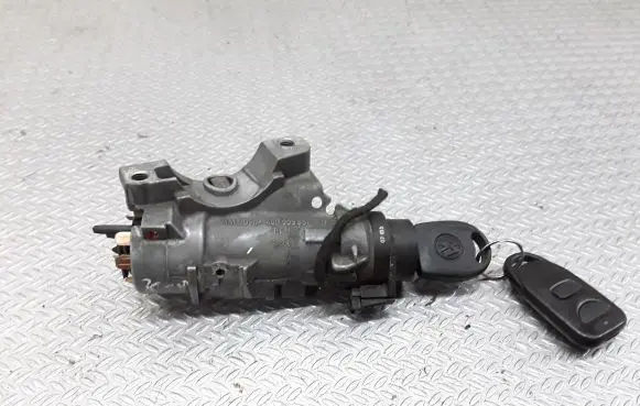 Volkswagen Polo Ignition lock 4B0905851G