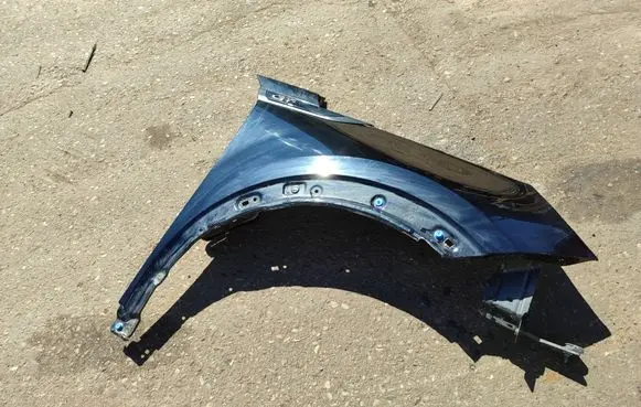 Peugeot 2008 II Fender 