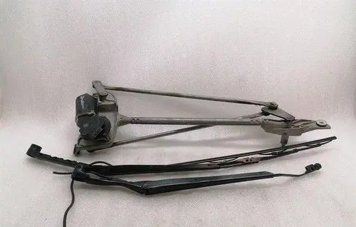 Chevrolet Corvette C6 Front wiper linkage and motor 15147565