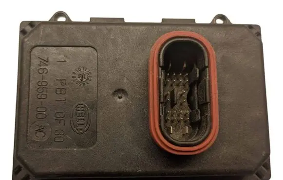 Headlight ballast module Xenon