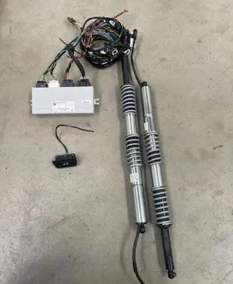 BMW 5 F10 F11 Tailgate hydraulic set 7394651 F005V01606