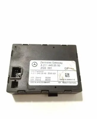 Mercedes-Benz E W211 Gateway control module A2114452500 A2115403545