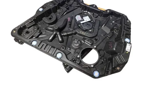 BMW X3 G01 Front door window regulator motor 7457249 C39195107 7393458