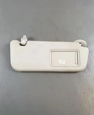 Toyota Avensis T270 Sun visor