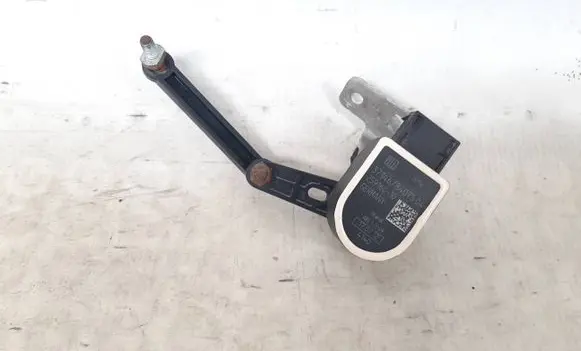 Headlight/headlamp level sensor