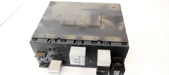 Audi A3 S3 8P Comfort/convenience module 8P0907279A F005V00219