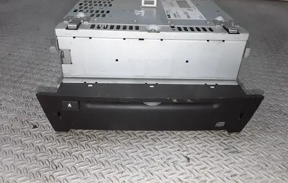 Saab 9-3 Ver2 Radio/CD/DVD/GPS head unit 12802509