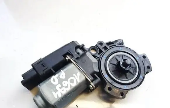 KIA Ceed Front door window regulator motor 402054d 2054