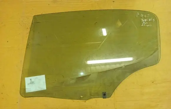 Peugeot 407 Rear door window glass 43R000262 DOT18AS2M55