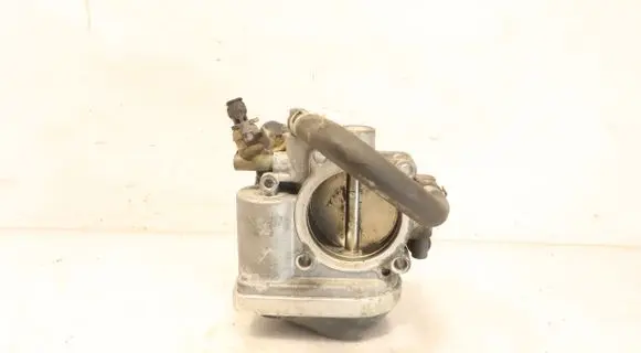 Opel Zafira B Throttle body valve 