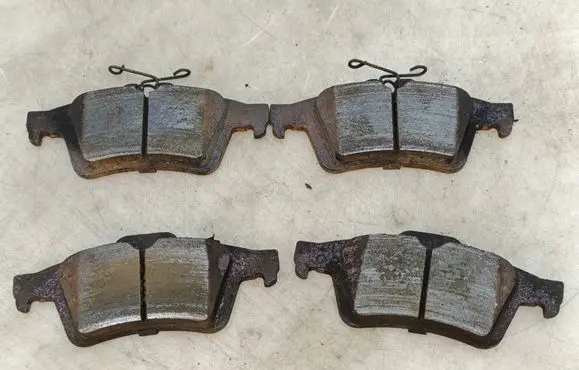 Citroen C5 Brake pads (rear) 90R017031133