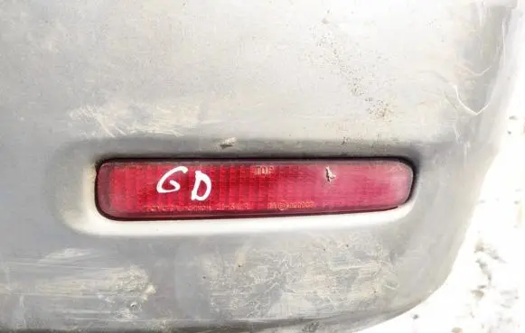 Rear tail light reflector