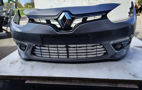 Renault Fluence Front bumper 