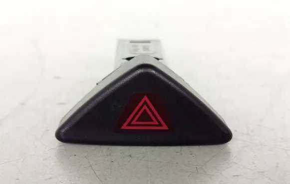 Volvo V70 Hazard light switch 9441045