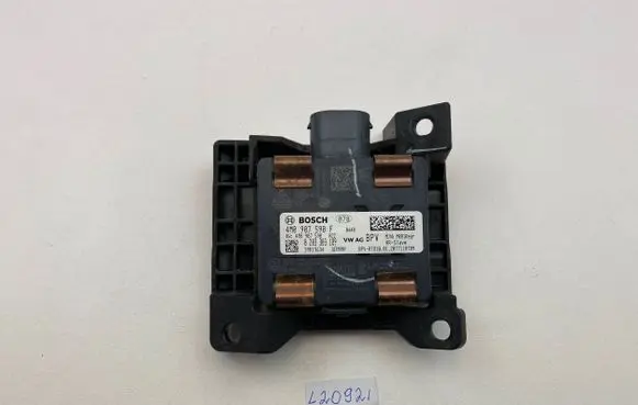 Audi A4 S4 B9 8W Blind spot module 4M0907590F 4M0907590H22