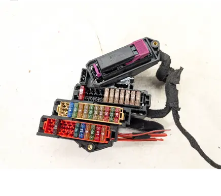 Audi Q7 4L Fuse module 4E0941817