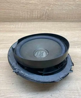 Mercedes-Benz E W211 Rear door speaker A2118200502